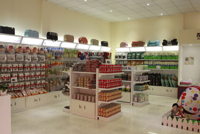 1481515260729790.jpg 样板店店内-3.JPG